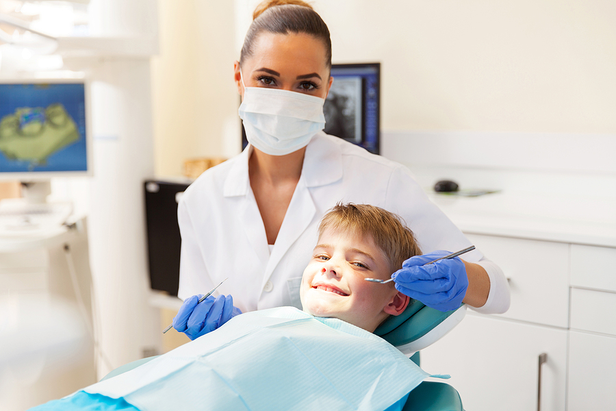 Why Choose a Certified Orthodontist vs. a General Dentist for Orthodontic Treatment?